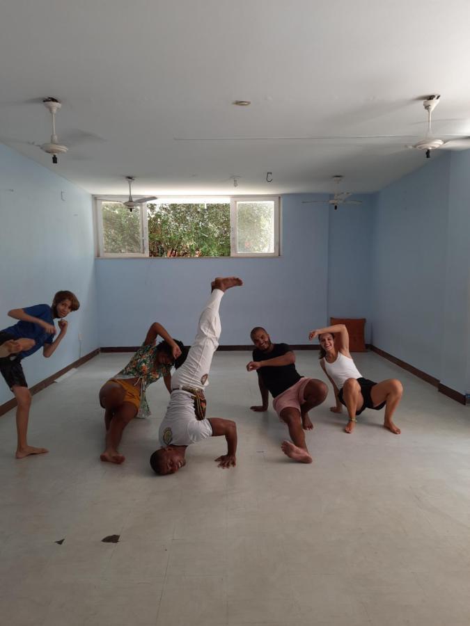 Nomads Hostel Multicultural & Coworking Сальвадор Экстерьер фото