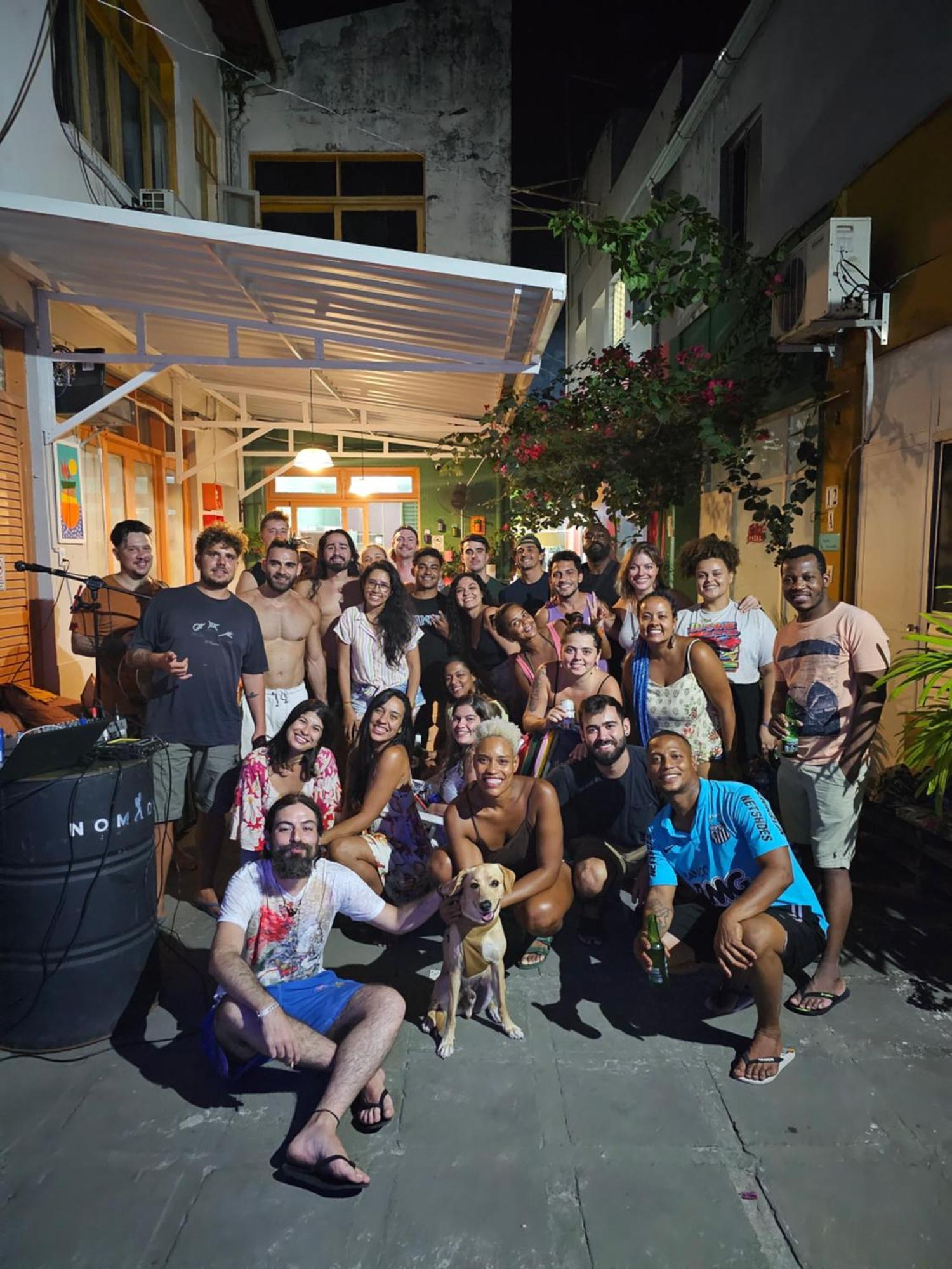 Nomads Hostel Multicultural & Coworking Сальвадор Экстерьер фото