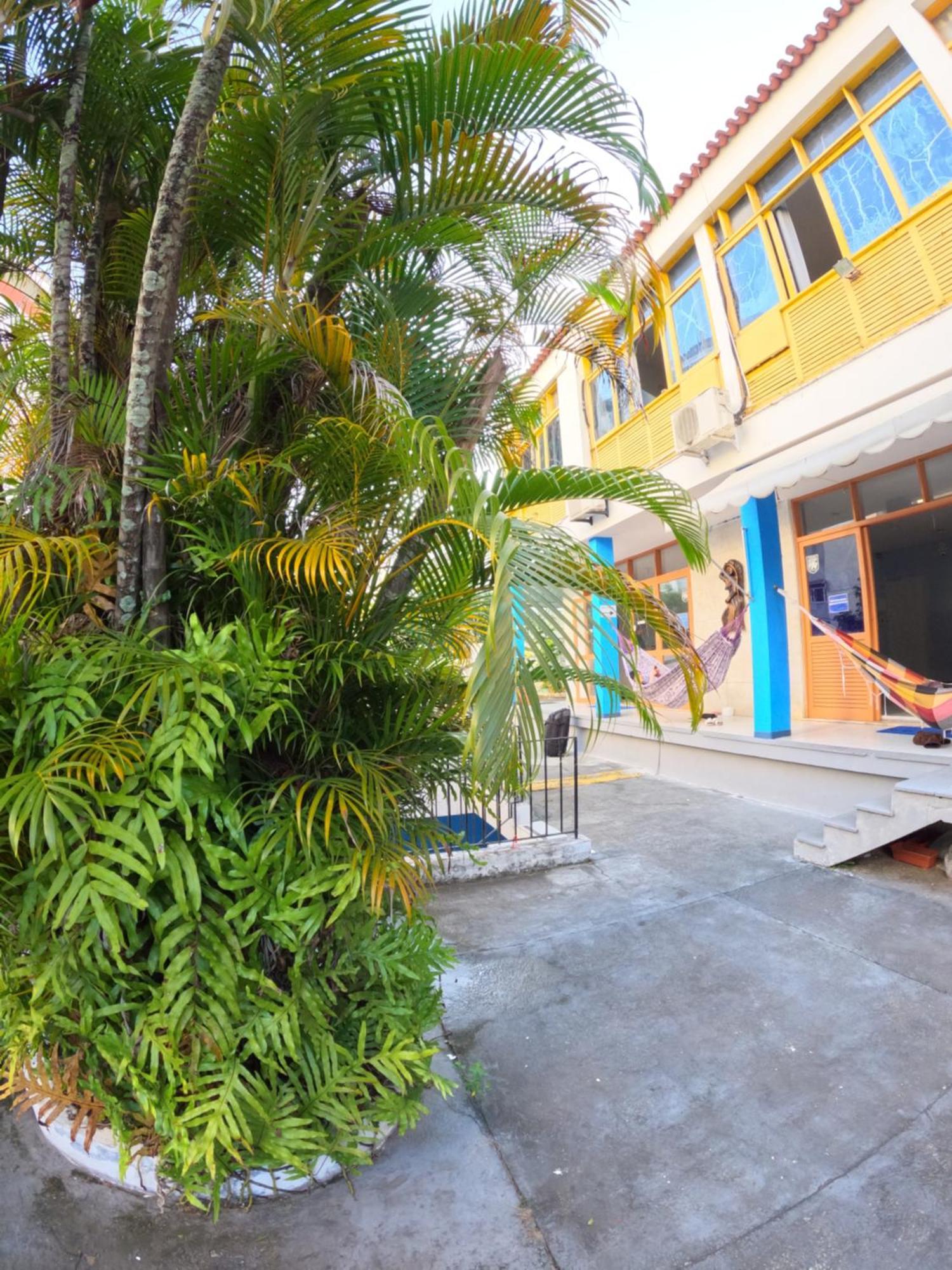 Nomads Hostel Multicultural & Coworking Сальвадор Экстерьер фото