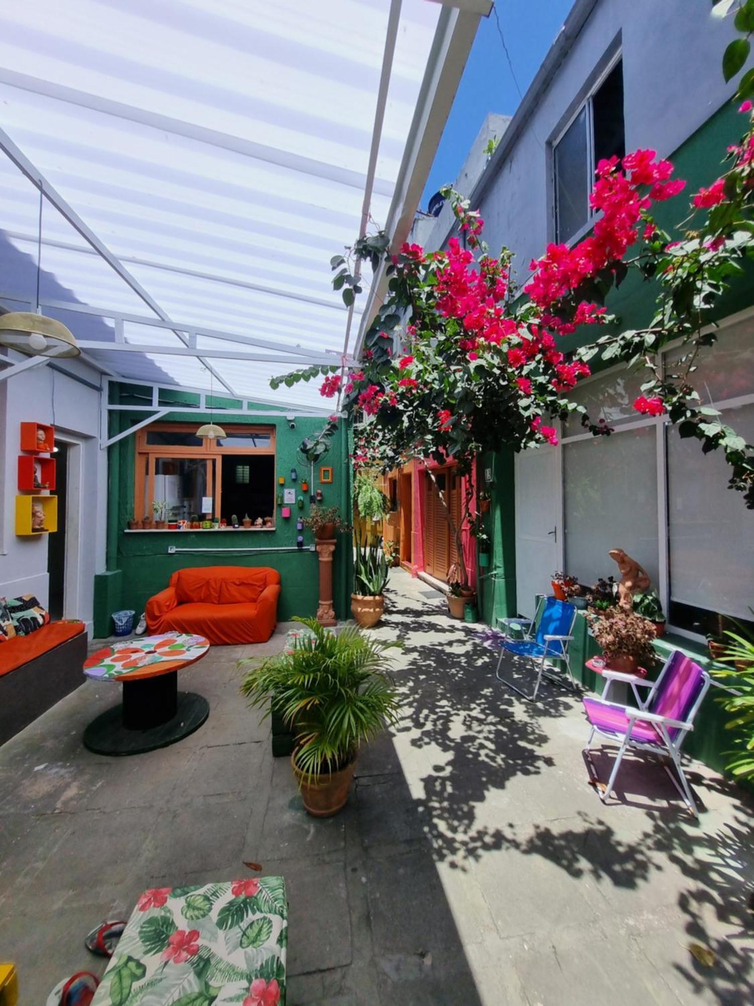 Nomads Hostel Multicultural & Coworking Сальвадор Экстерьер фото